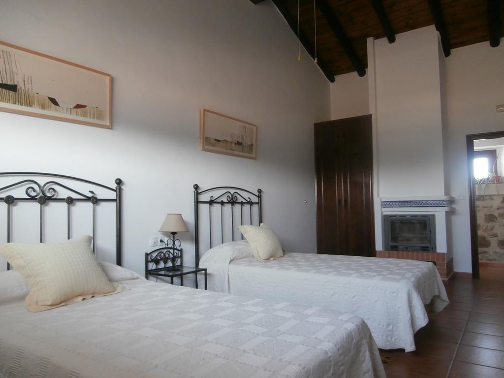Casa Rural Las Gamitas Almoharin Bagian luar foto